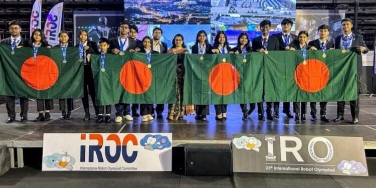 গ্রিসে রোবট অলিম্পিয়াডে ১৫ পদক জিতল বাংলাদেশ