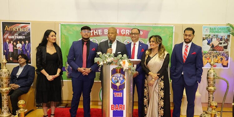 বারী গ্রুপের বার্ষিক ডিনার ও অ্যাওয়ার্ড প্রদান অনুষ্ঠান