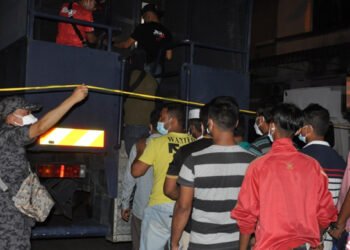 মালয়েশিয়ায় ১৩২ অভিবাসী আটক, আছেন বাংলাদেশিও