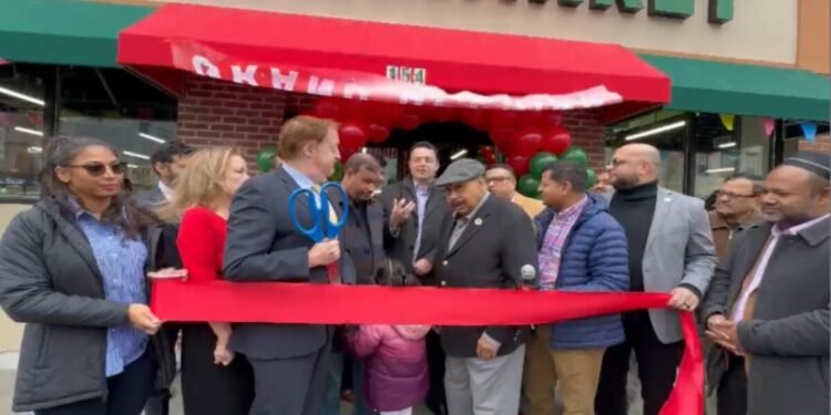 যুক্তরাষ্ট্রে বাংলাদেশী ব্যবসা উদ্বোধন