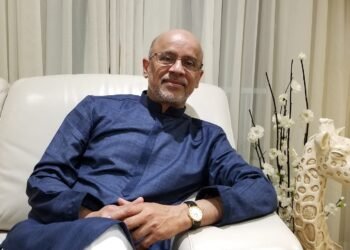 জসিম মল্লিকের জীবনীভিত্তিক গ্রন্থ ‘হৃদয়ে লিখেছি নাম’