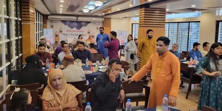 প্রিমিয়াম হোল্ডিংসের ইফতার মাহফিল অনুষ্ঠিত