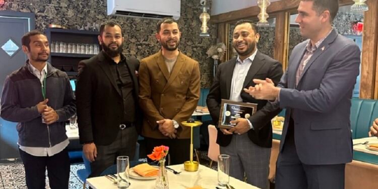 নিউইয়র্কে সেরা হালাল রেষ্টুরেন্ট এর পুরস্কার জিতল ‘নূর থাই’