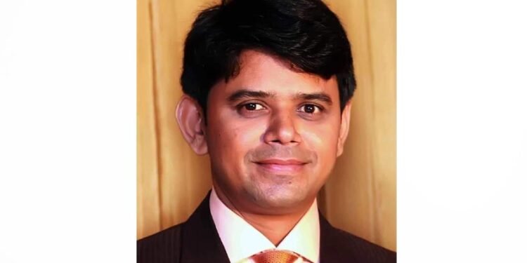 ইউরোপ বাংলাদেশ প্রেস ক্লাবের আহবায়ক আব্দুল্লাহ ইকবাল