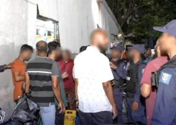 ৩ হাজার অবৈধ শ্রমিক দেশে পাঠালো মালদ্বীপ