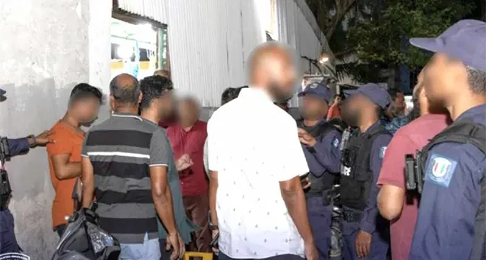 ৩ হাজার অবৈধ শ্রমিক দেশে পাঠালো মালদ্বীপ