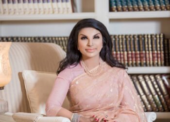 লন্ডন থেকে ঢাকায় ফেরানো হচ্ছে হাইকমিশনার সাইদা মুনাকে