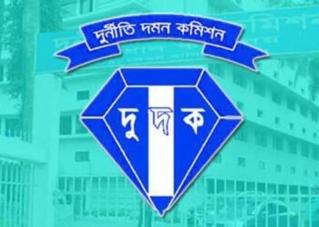 মালয়েশিয়া শ্রমিক পাঠাতে ৫ গুণ বেশি টাকা নেওয়ার অভিযোগ, ১৩ কোম্পানির বিরুদ্ধে মামলা